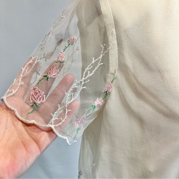 VINTAGE rose embroidered sheer midi dress short sleeve sheer delicate formal 80s - Picture 7 of 12